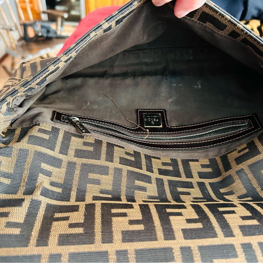 Fendi Brown Monogram Shoulder Bag - Picture 3 of 9